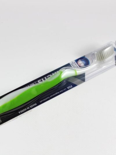 Antybakteryjna szczoteczka do zębów Nitens Silver kol. zielony